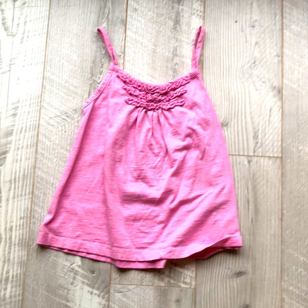 Girl sleeveless shirt with ruffles